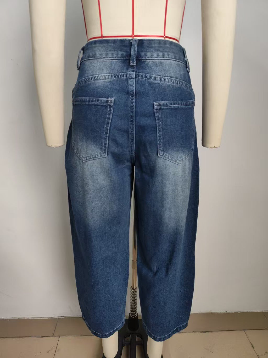 High-Waisted Wide-Leg Jeans - Women's Washed Straight-Leg Pant