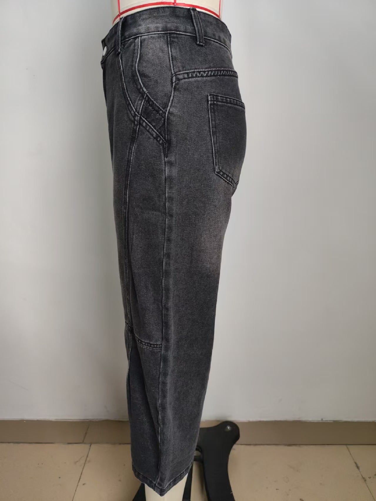 High-Waisted Wide-Leg Jeans - Women's Washed Straight-Leg Pant