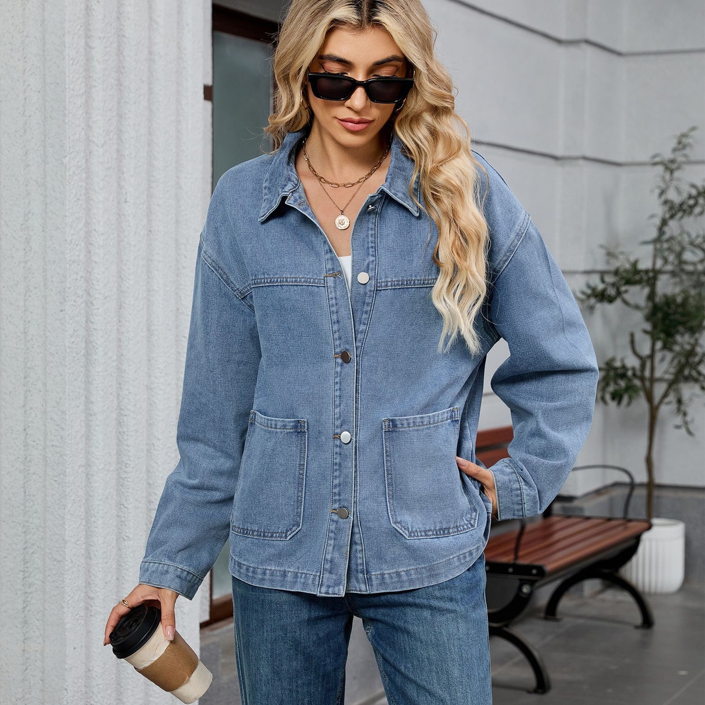 Cargo-Style Denim Outerwear - Women's Loose Multi-Pocket Jacket