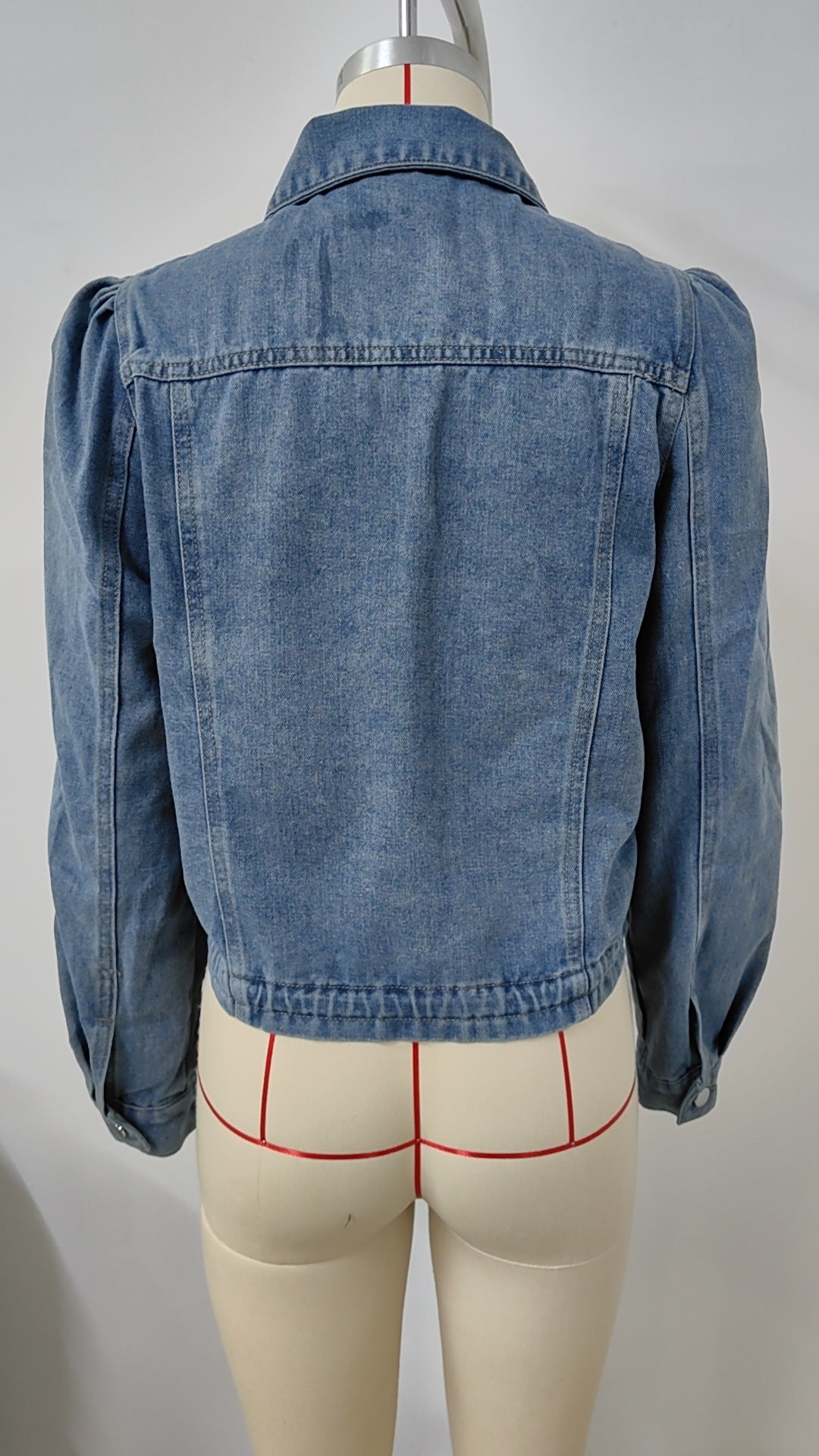 Short Fitted - Waist Denim Jacket - Women's Slim - Fitting & Figure - Flattering Outerwear