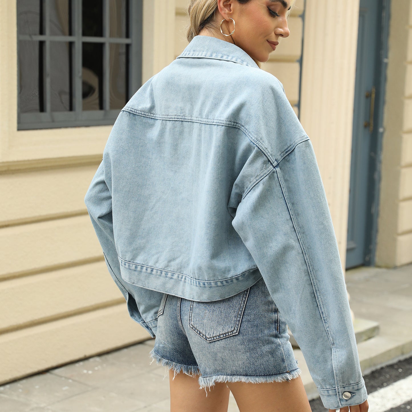 Stylish Short Denim Jacket - Women's Loose Lapel Outerwear