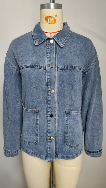 Cargo-Style Denim Outerwear - Women's Loose Multi-Pocket Jacket