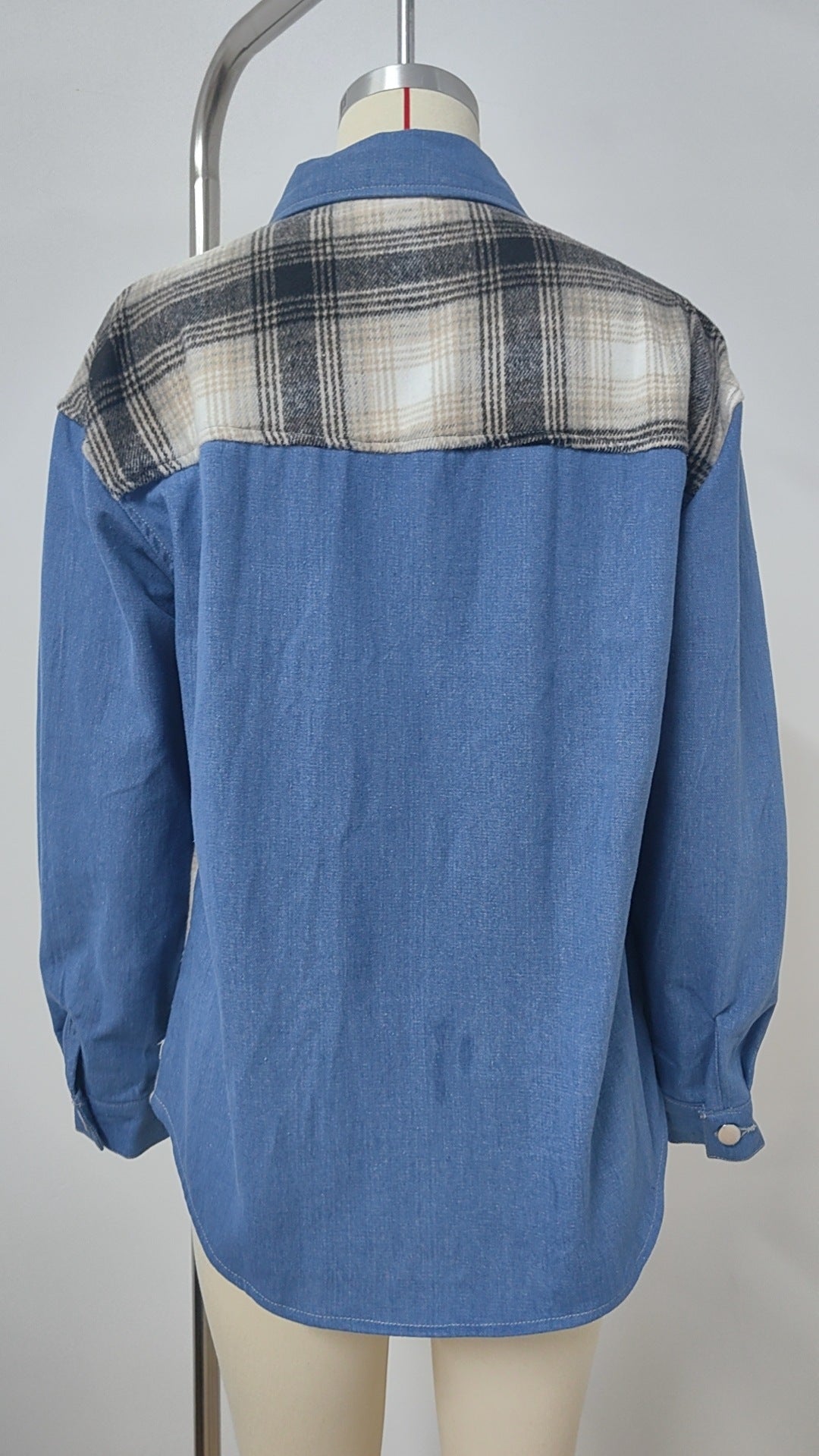 Plaid Patchwork Denim Jacket - Women's Loose Long-Sleeve Outerwear