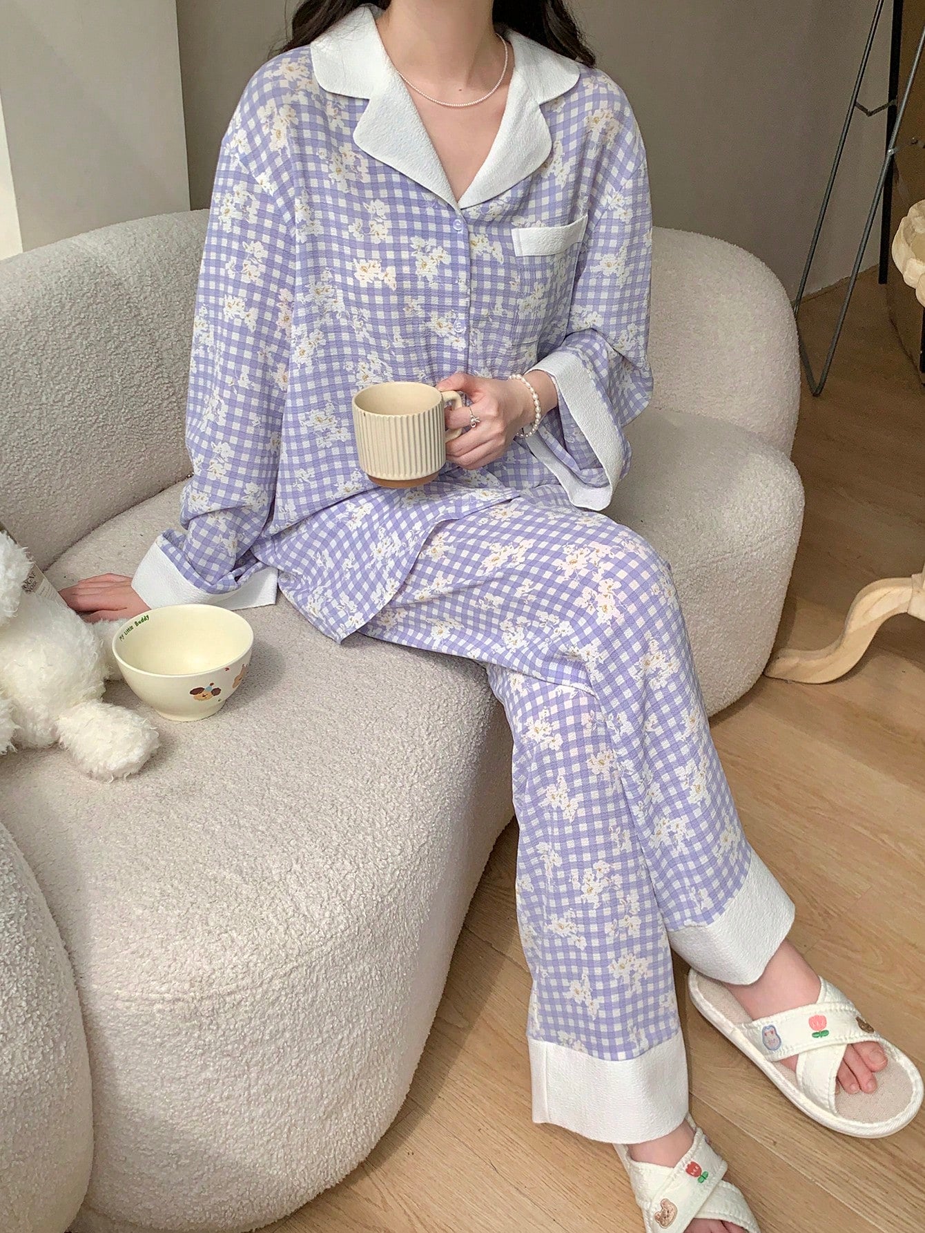 100% 聚酯纤维 时尚休闲居家舒适宽松版式青少年（女）家居服 13-16 лет